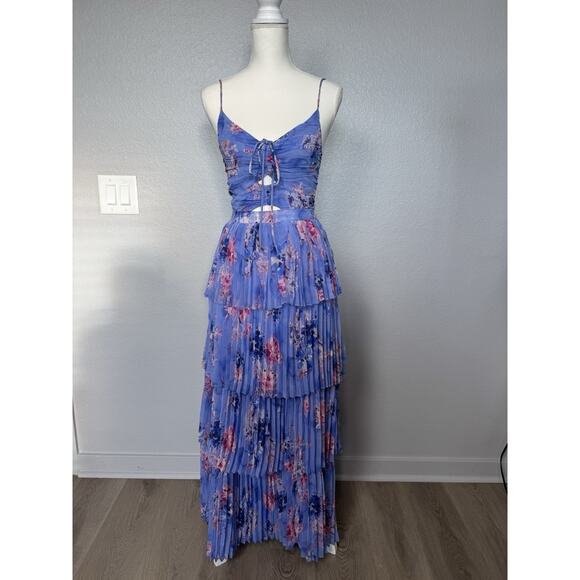 New ASTR Revolve Daytona Pleated Floral Maxi Dress Size S Small PERIWINKLE PINK - Picture 2 of 5